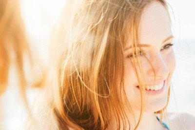 'Güneş ışıklarından saçlarınızı korumanın püf noktaları'