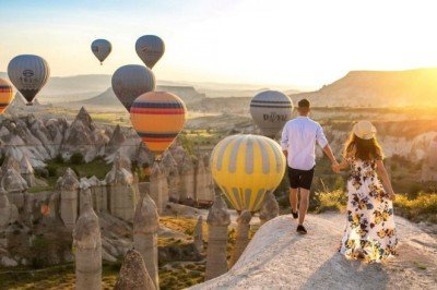 Kapadokya moda ile renklendi