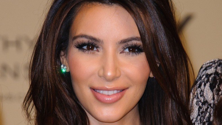 Kim Kardashian’ın vampir maskesi nedir?