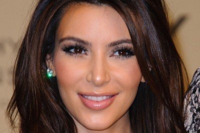 Kim Kardashian’ın vampir maskesi nedir?