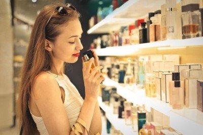 Parfümünüz Kişiliğiniz Hakkında Düşündüğünüzden Daha Çok Şey Söyleyebilir