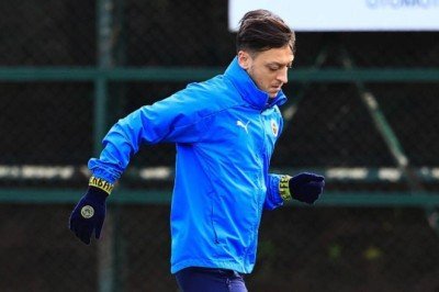 Fenerbahçe'ye Mesut Özil müjdesi!