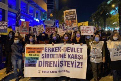 Bursa'da kadınlar: Erkek devlet şiddetine karşı direnişteyiz