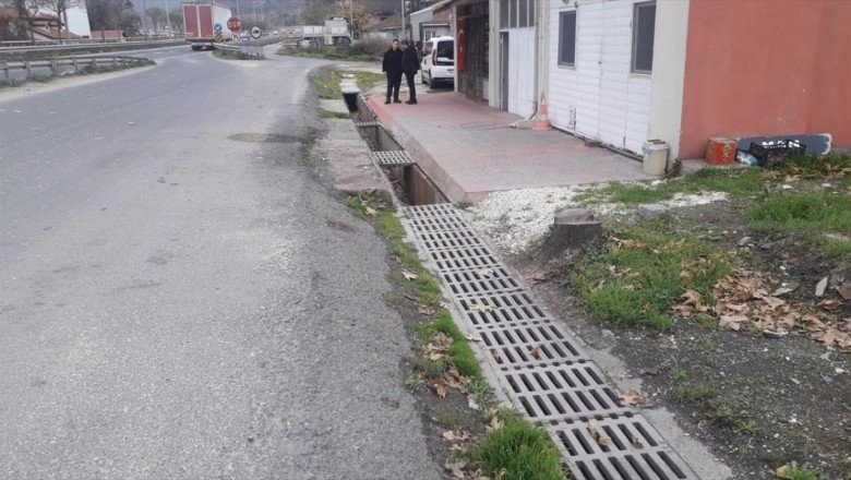 Bilecik'te 34 mazgal demiri çalındı