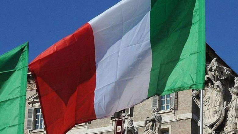 İtalya da enflasyona yenik düştü