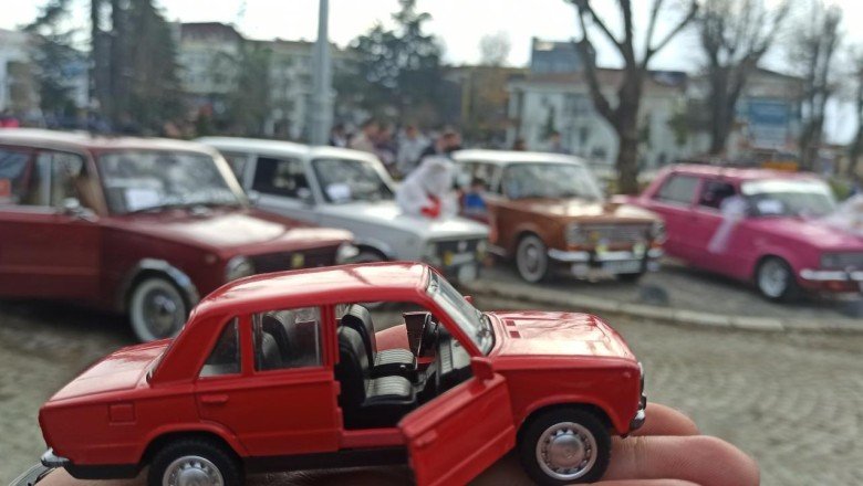 Klasik araçlarla fotoğraf çektirmek isteyenler sıra oldu