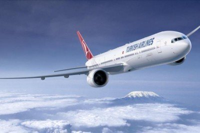 Türk yolcular tahliye seferleriyle getirildi