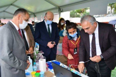 “4007 TÜBİTAK Bilim Şenliği” projesi Fatih'te düzenlendi