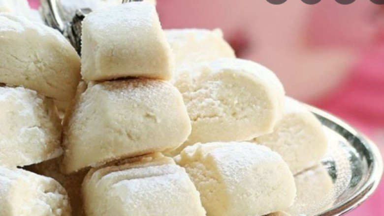 Üç meyveli un kurabiyesi nasıl yapılır?