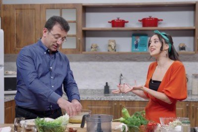 İmamoğlu, Karsu ile mutfağa girdi