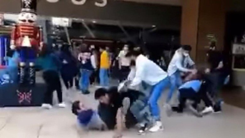 Marvel hayranları bilet sırasında birbirine girdi