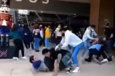 Marvel hayranları bilet sırasında birbirine girdi