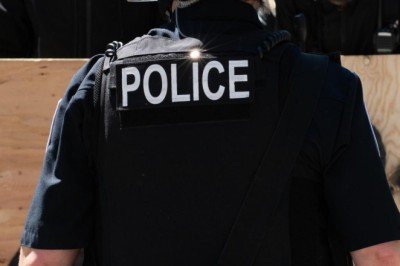 ABD'de, siyahi genci öldüren polise cinayet davası açıldı