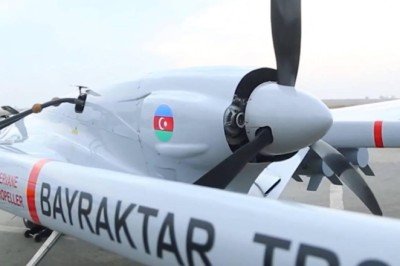 Azerbaycan'dan Bayraktar SİHA'larla tatbikat