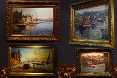 Dün sana tuvallerden baktım aziz İstanbul