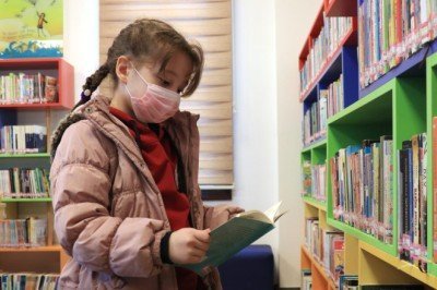 Geleceğin kitap kurtları için bebek ve çocuk kütüphaneleri kuruluyor