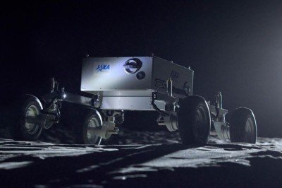 Otomotiv devi Nissan Ay keşif aracını tanıttı