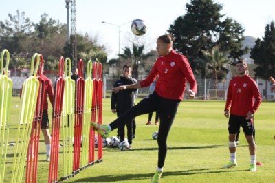 Samsunspor'da hedef ilk yarının son 5 maçını kazanmak
