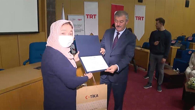 TRT'den dijital medya eğitimi: 4 ülkeden 20 gazeteci sertifika aldı