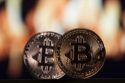 Bitcoin'de sert düşüş: 42 bin doların altını gördü