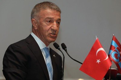 Trabzonspor'da Ahmet Ağaoğlu yeniden başkanlığa seçildi