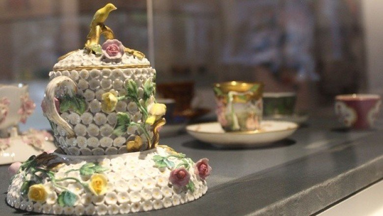 400 yıllık Türk kahvesi fincanları sergileniyor