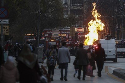 Ankara'da doğalgaz hattında patlama