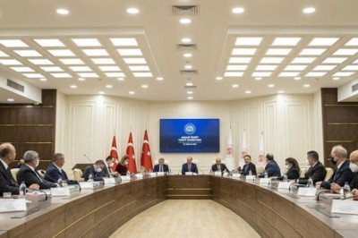 Asgari Ücret Tespit Komisyonu ikinci kez toplanacak: Asgari ücret nasıl belirleniyor?