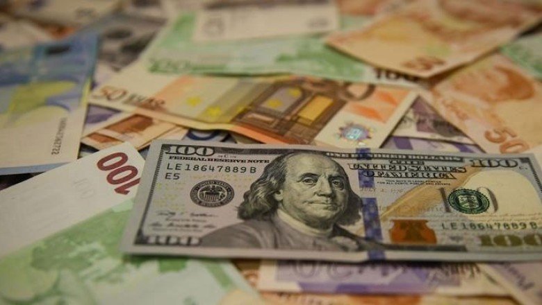 Dolar ve avro haftaya yükselişle başladı