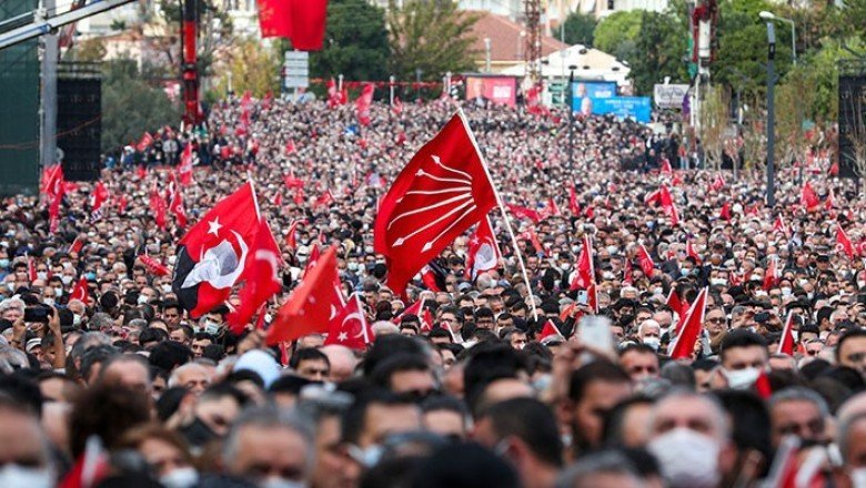 Ey Saray, geliyor gelmekte olan