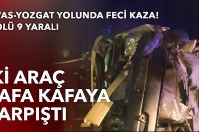İki araç kafa kafaya çarpıştı: 2 ölü, 9 yaralı