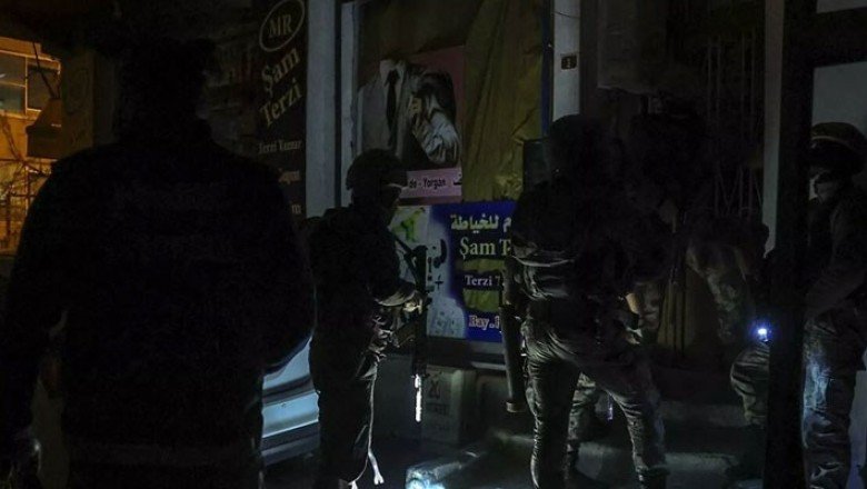 İstanbul'da helikopter destekli uyuşturucu operasyonu: 39 gözaltı