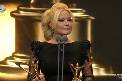 Müge Anlı gözyaşlarına hakim olamadı! Müge Anlı kimdir, kaç yaşında?