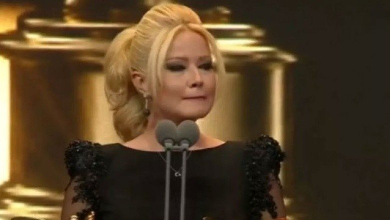 Müge Anlı gözyaşlarını tutamadı: Geriye dönüp baktığımda 'iyi ki' diyorum