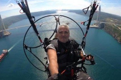 Paramotor pilotu hayatını kaybetti