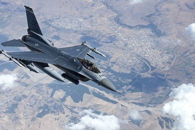 Rusya: ABD keşif uçağı, Rus yolcu uçağına yaklaştı