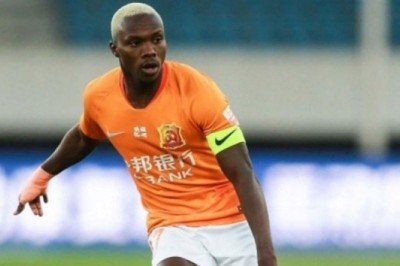 Trabzonspor’un yeni yıldızı Kouassi yola çıktı: Uçaktan kare paylaştı