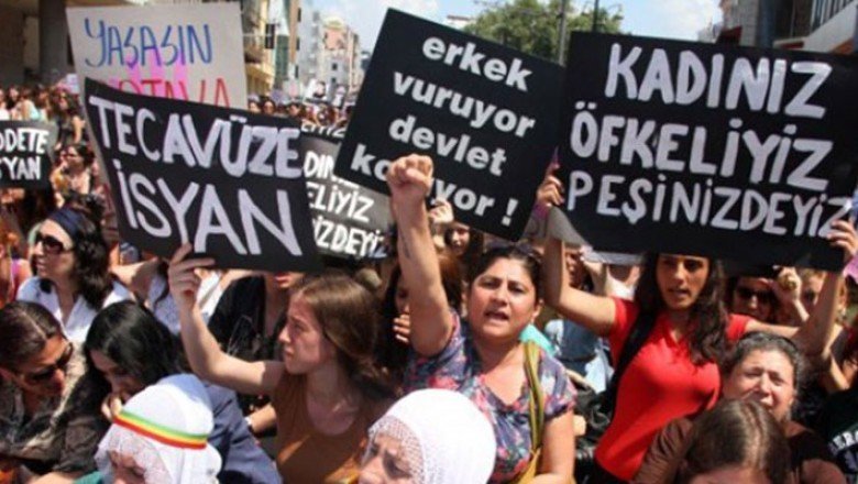 Zehra Çakır, boşanma aşamasında olduğu erkek tarafından öldürüldü