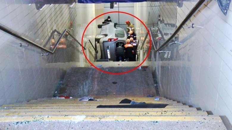 Akılalmaz kaza! Metro alt geçidine uçtu… - Posta