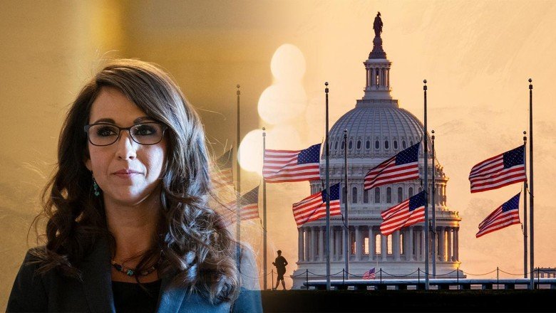 ABD'de bir vekil daha 'silahlı' aile fotoğrafını paylaştı