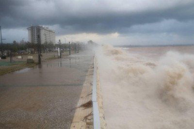 AFAD Antalya'daki fırtınanın bilançosunu açıkladı