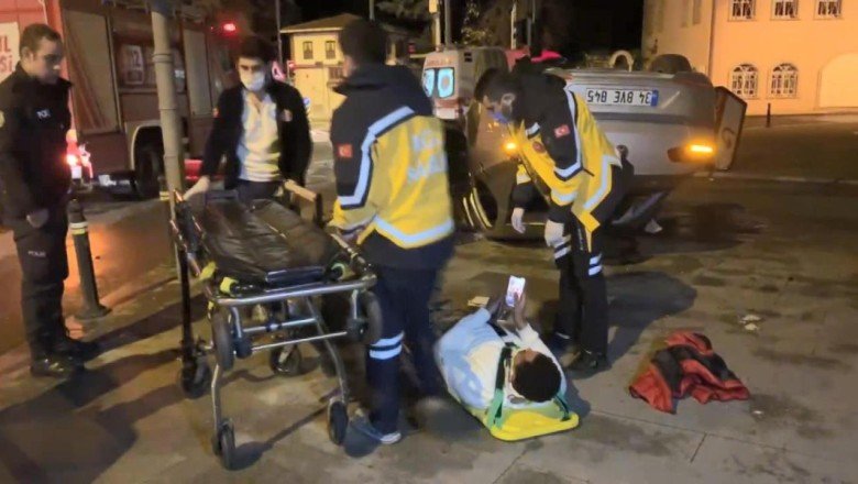 Aracıyla takla attı, müdahale sırasında arkadaşını görüntülü aradı