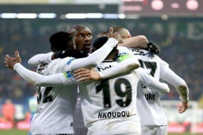 Beşiktaş eksiklerle mücadele edecek
