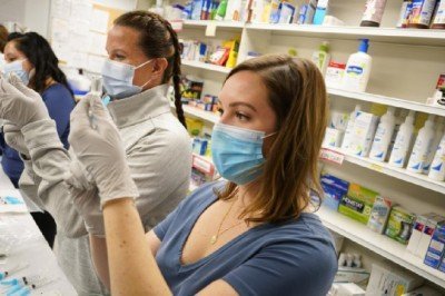 Dünyanın ilk bitki bazlı koronavirüs aşısı üretildi