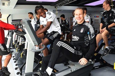 Kartal salonda  kuvvet ve kondisyon çalıştı