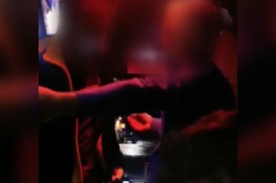 Kıyafetleri kirli diye yolcuyu dolmuştan indirmeye çalıştı