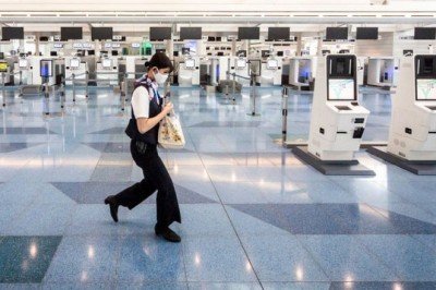 Omikron varyantı: Seyahat yasaklamaları etkili bir yöntem mi?