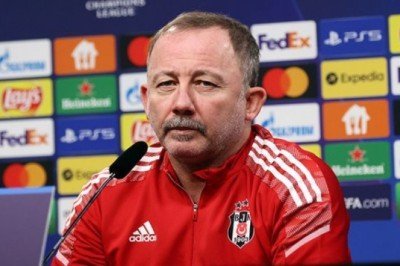 Sergen Yalçın açıklamalarda bulundu