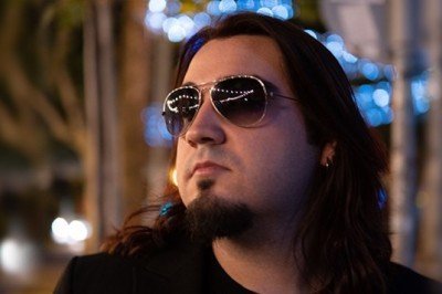 Ufuk Sağın’dan yeni Single: INCOMPLETE