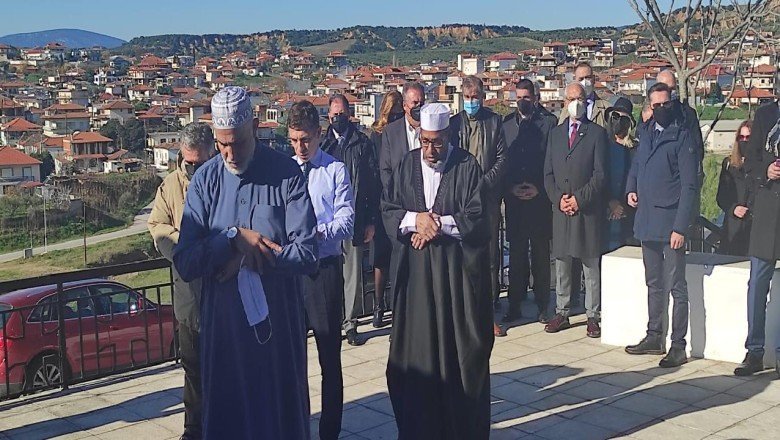 Yunanistan'da Osmanlı mezarlığında bulunan naaşlar defnedildi